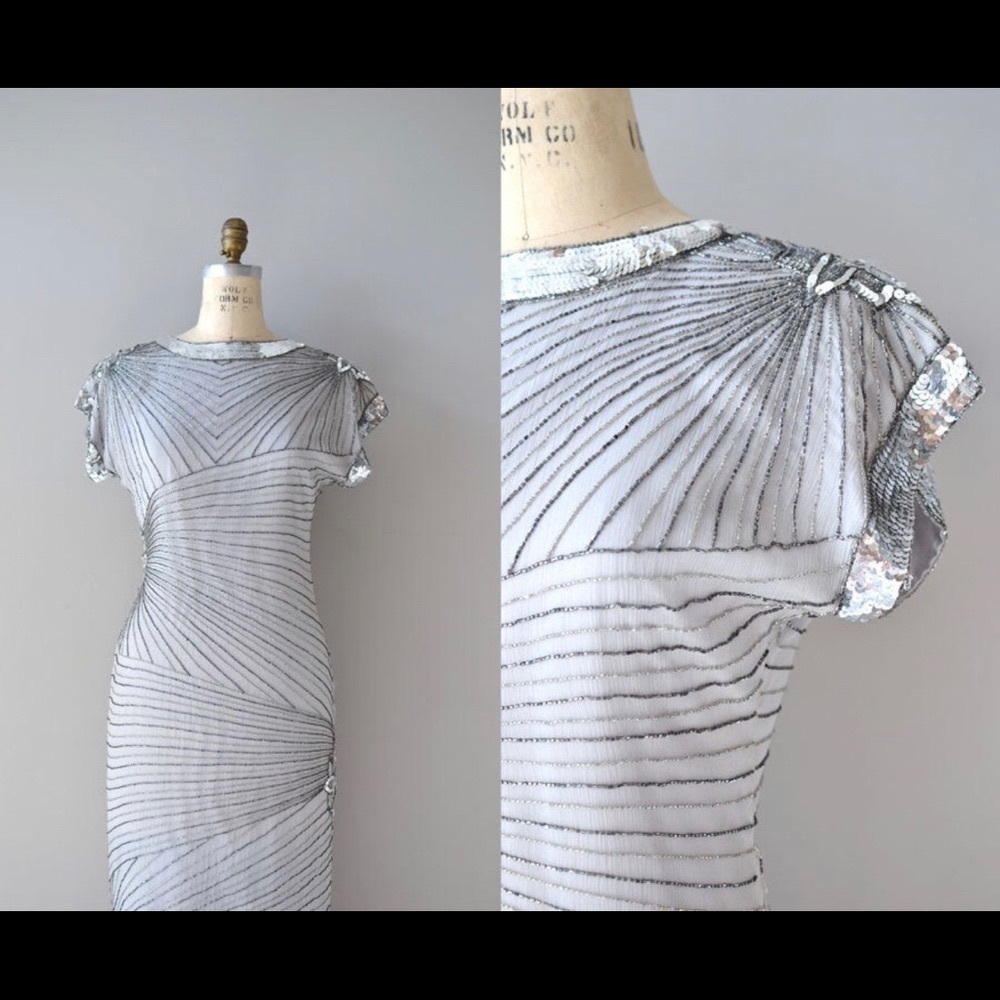 Vintage Deco Sequined Silver Dress - Picture 1 of 7